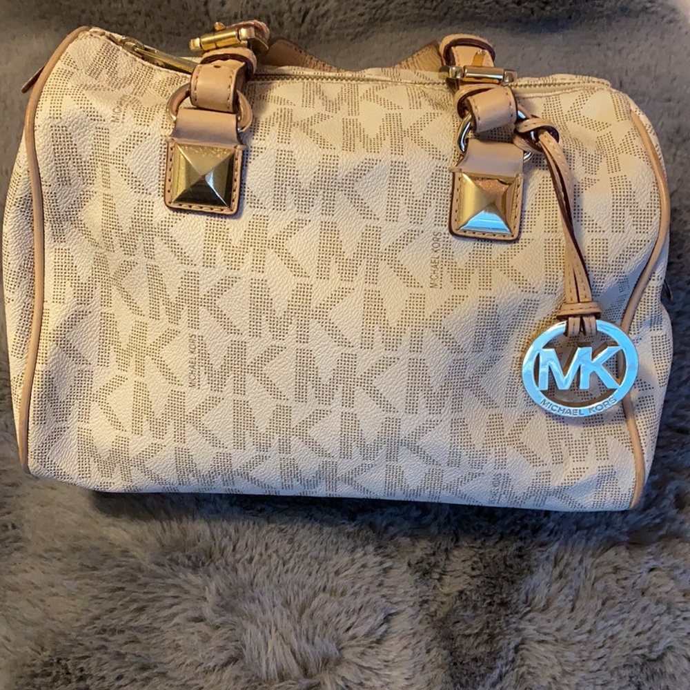 Michael Kors Grayson Vanilla Cream Medium Satchel PVC